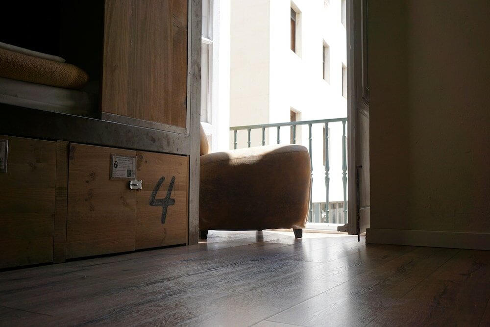 Фото Black Swan Hostel Sevilla