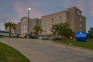 Гостиница Candlewood Suites Baton Rouge - College Drive, an Ihg Hotel