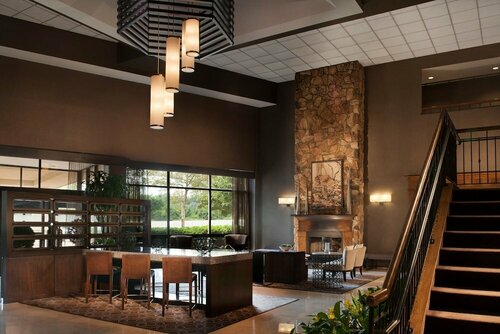 Гостиница Sheraton Bucks County Langhorne в Трентоне
