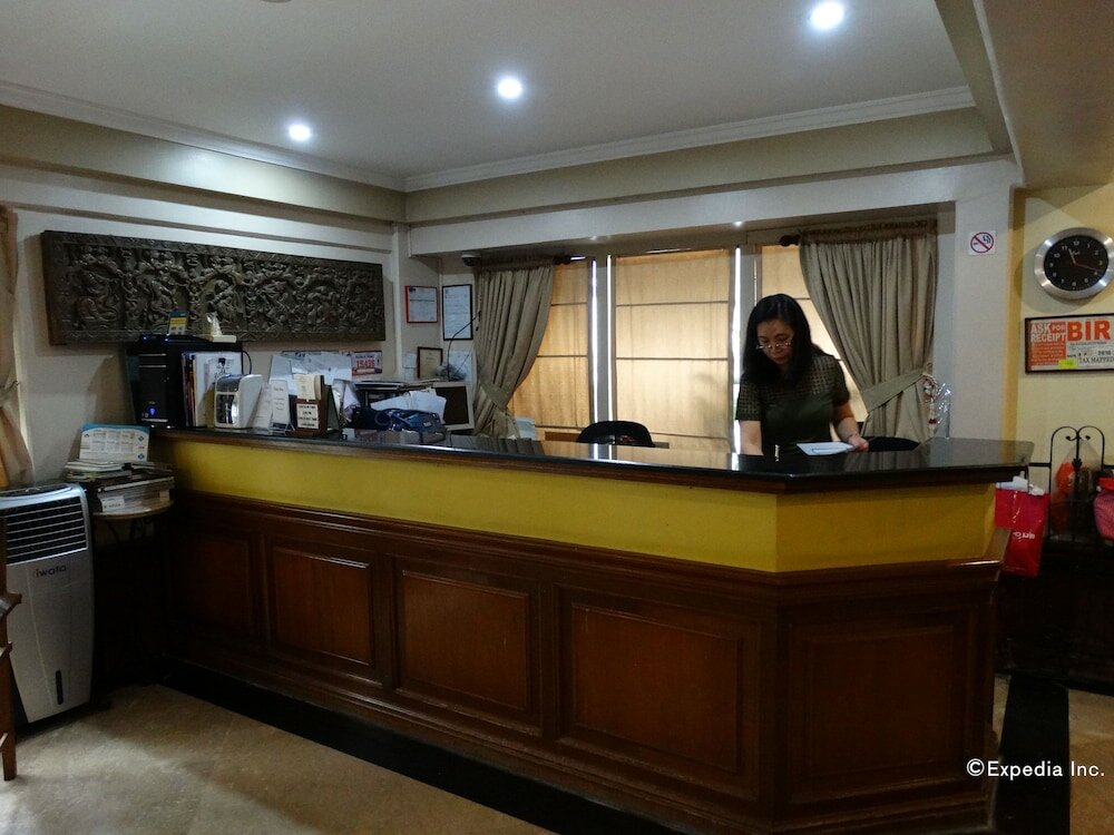 Фото Ralph Anthony Suites