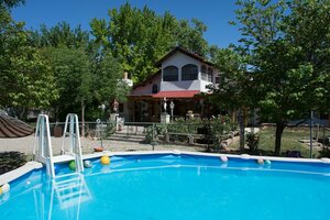 Гостиница Red Horse Bed and Breakfast