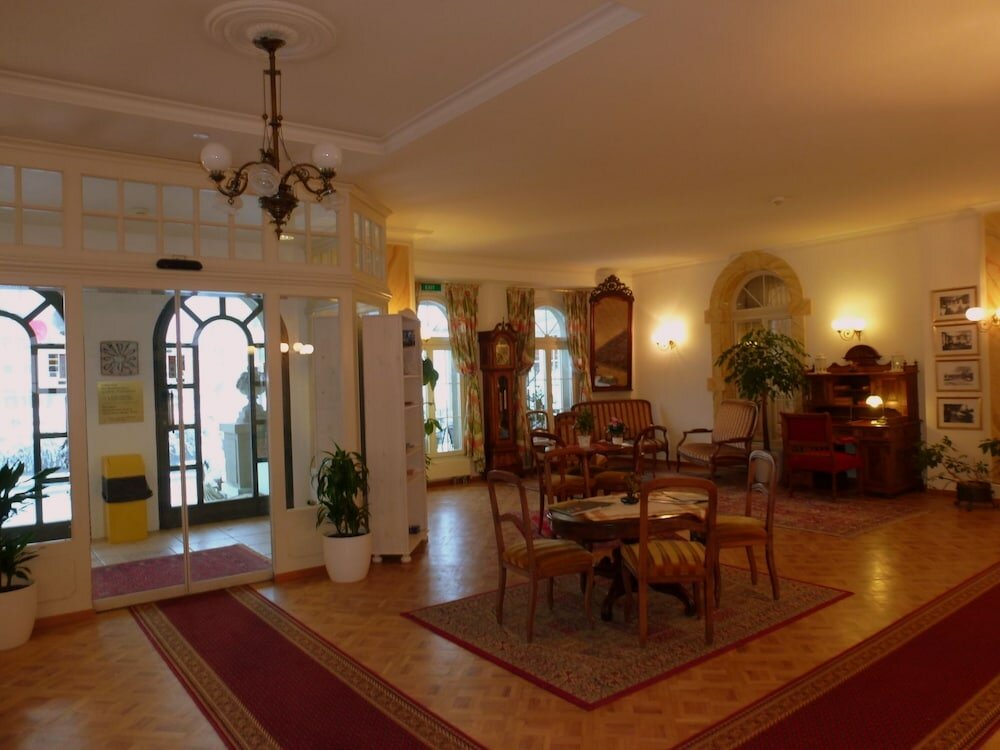 Фото Central Continental Hotel