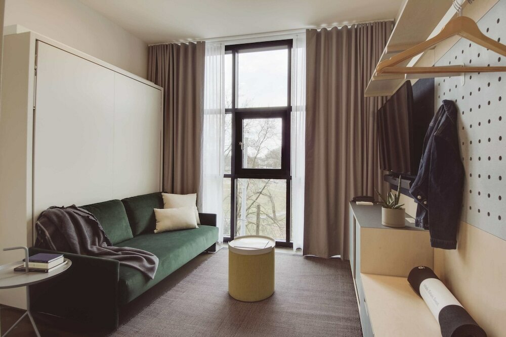 Фото BentoLiving Chestnut Hill