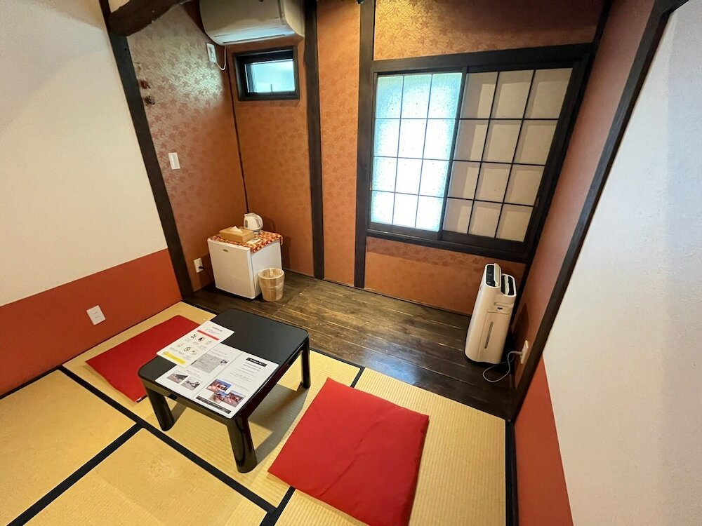 Фото Mt. Fuji Hostel Samurise Kura