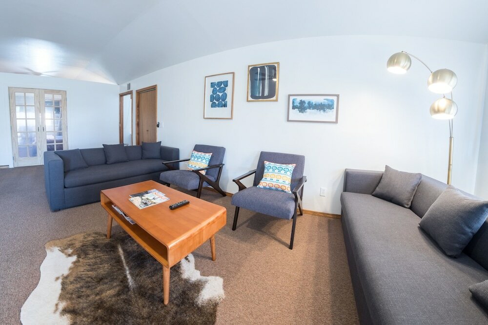 Фото Monarch Motel