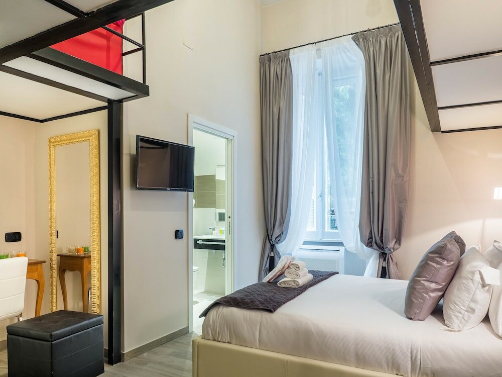 Фото Operà Suites Roma