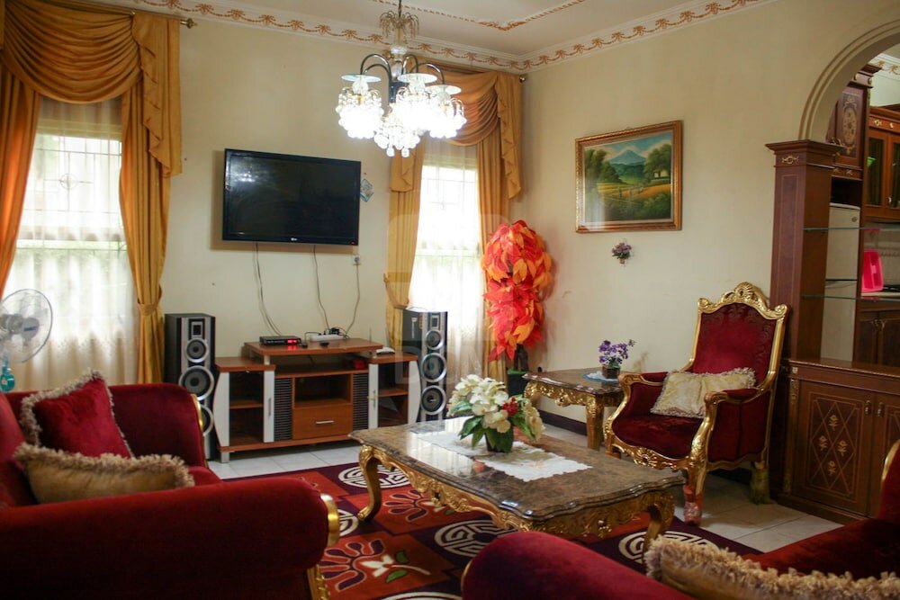 Фото Villa Kota Bunga Allamanda