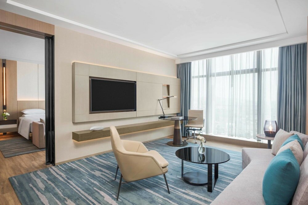 Фото Courtyard by Marriott Shenzhen Bao'an