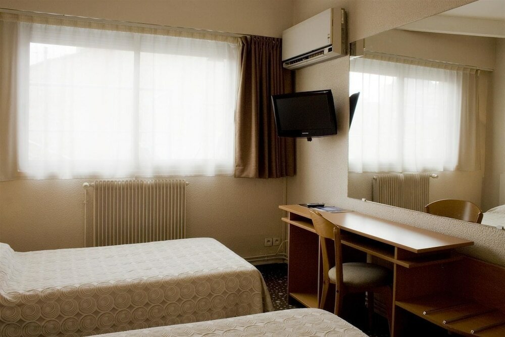 Фото Ours Blanc Victor Hugo