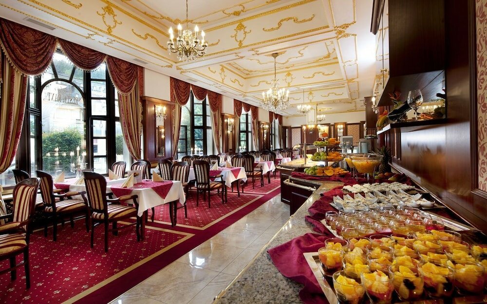 Фото Hotel Excelsior