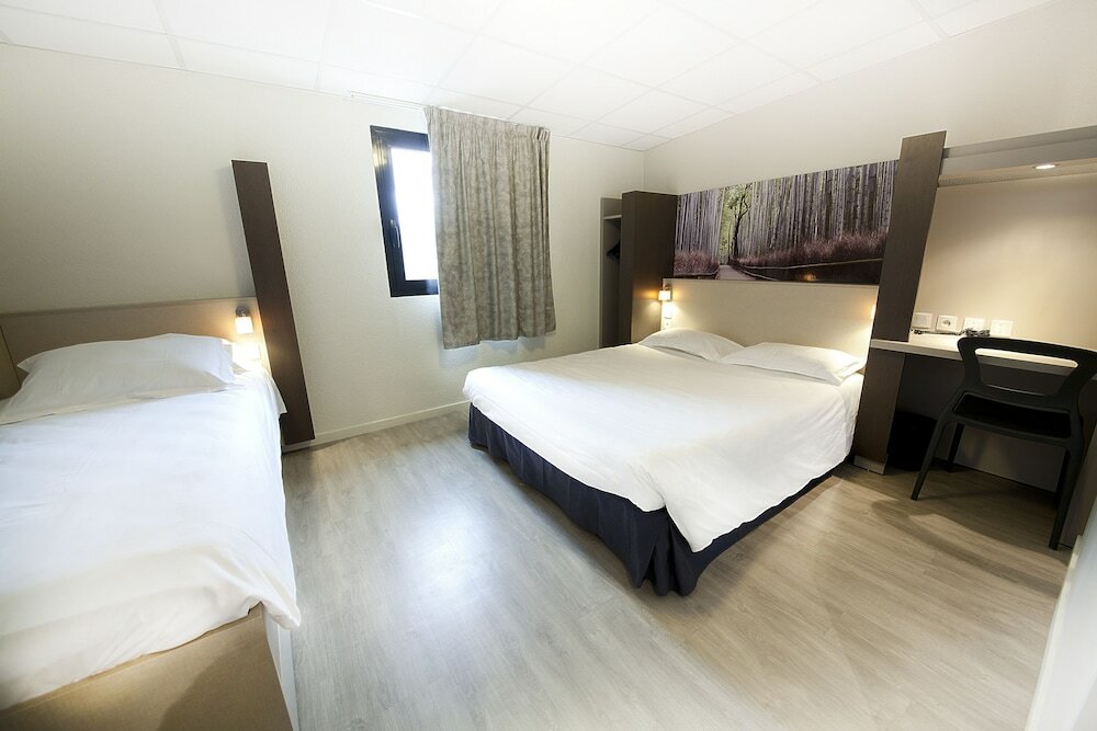 Фото The Originals City, Hôtel Clermont-Ferrand Sud Aubière