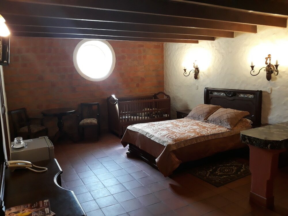 Фото Hotel Monasterio