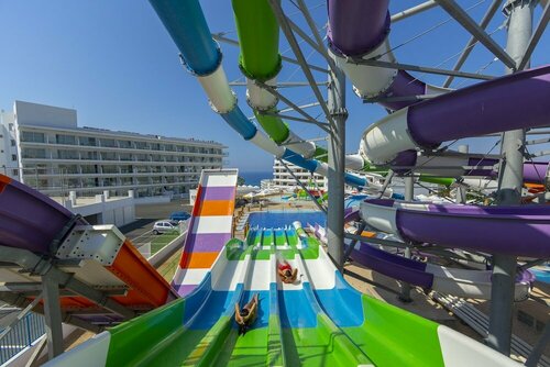 Внешний вид отеля Tofinis Hotel в Айя-Напе (город), фото 4