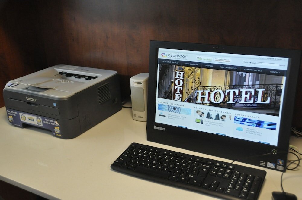 Фото Holiday Inn Express Hotel & Suites Barrie, an Ihg Hotel