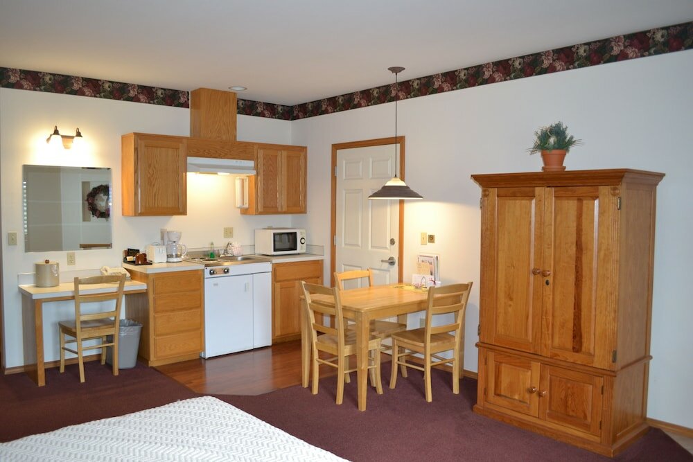 Фото Anaco Bay Inn