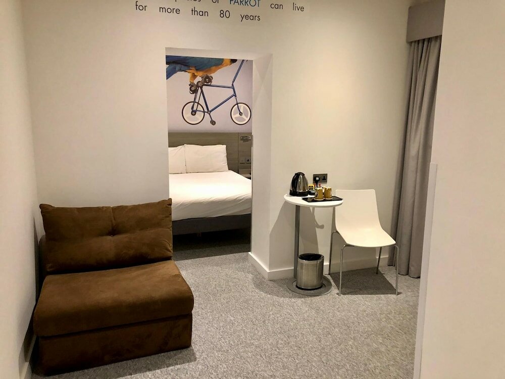 Фото Executive Rooms London Kensington