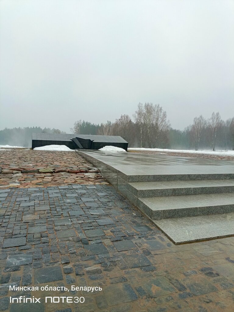 Памятник, мемориал Государственный мемориальный комплекс Хатынь, Минская область, фото