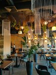 Bary Galust (Mira Street, 15), restaurant