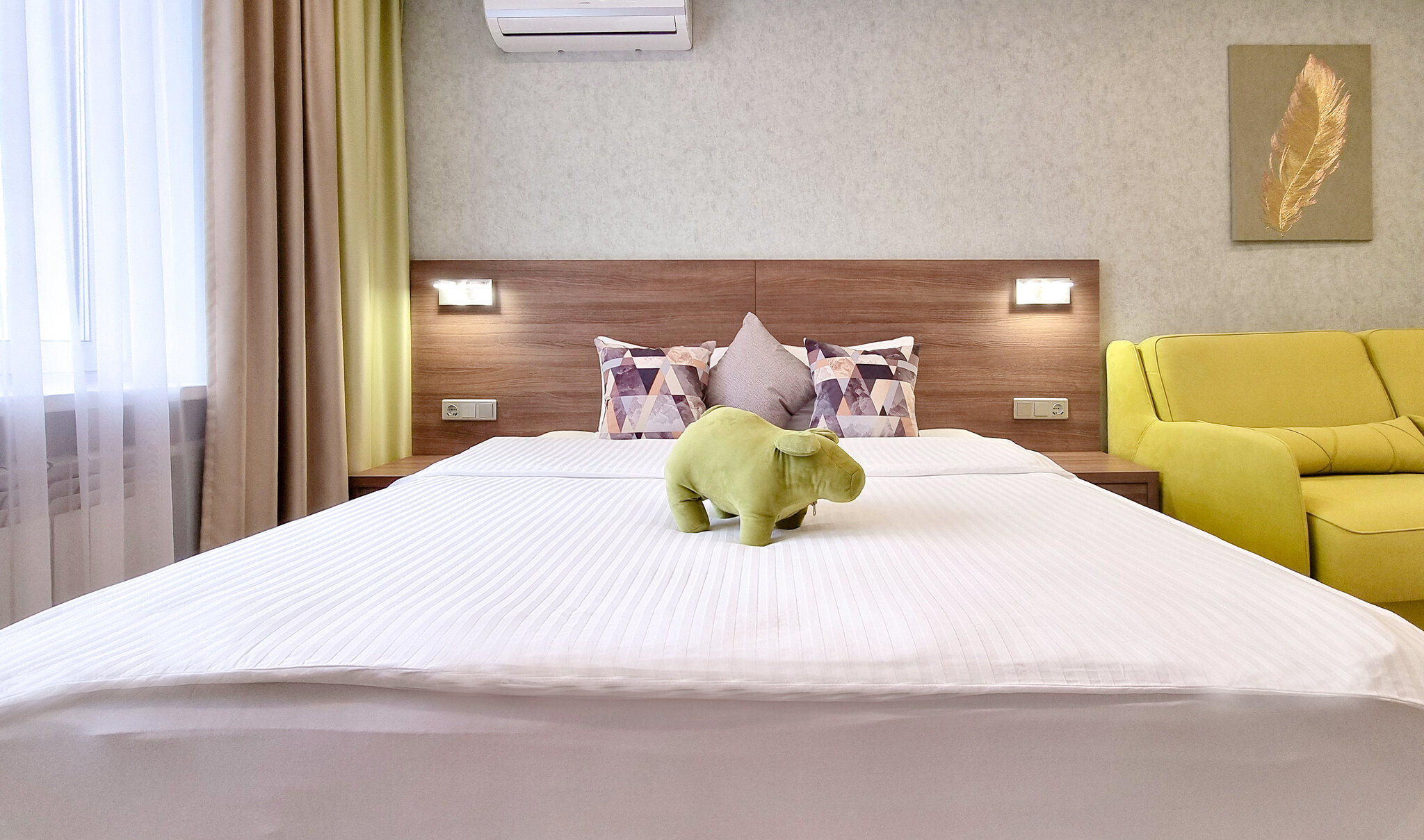 Фото отеля 2