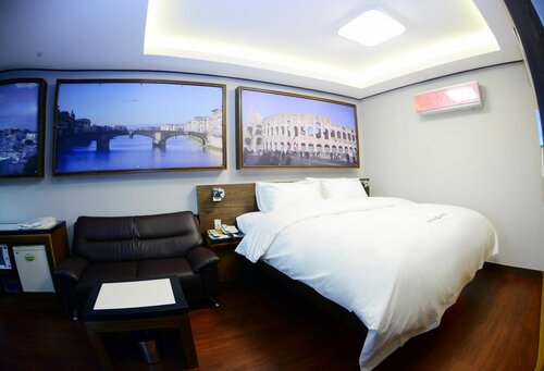 Гостиница Sugar Hotel в Кенджу
