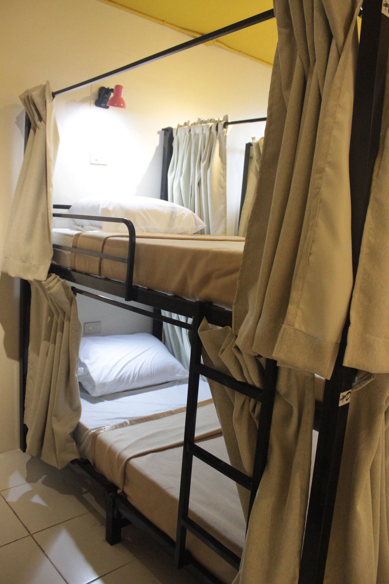 Фото Bgc Hostel And Dorm - Qc