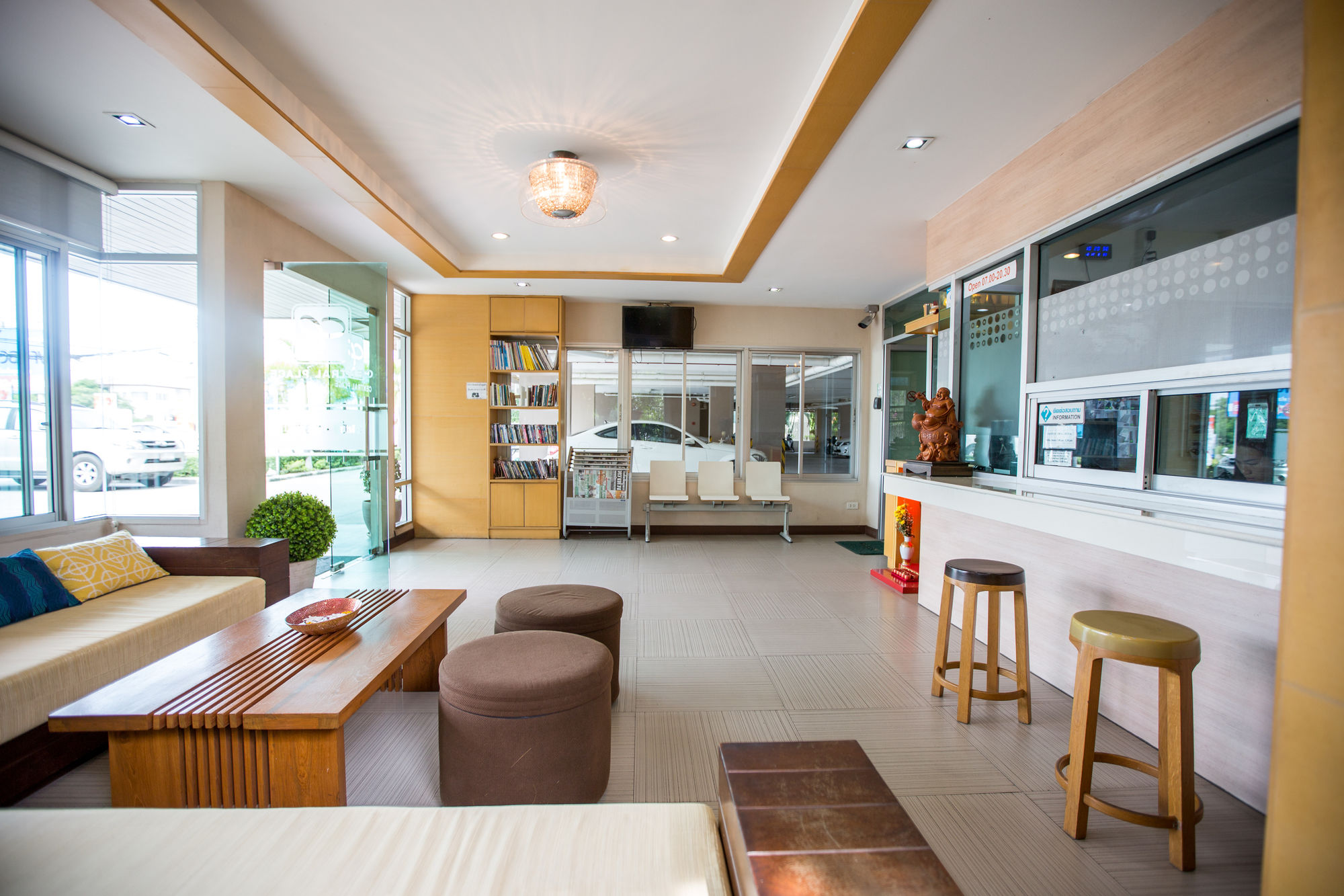 Фото Central place serviced apartment 1