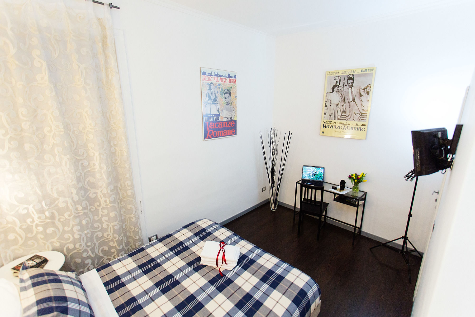 Фото Penelope Holiday