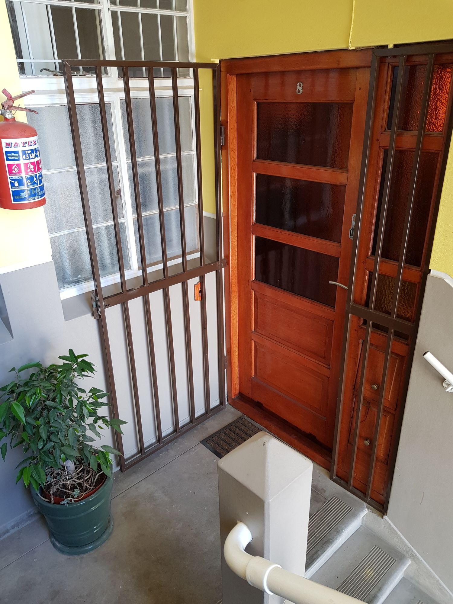 Фото Bramber Court Apartments