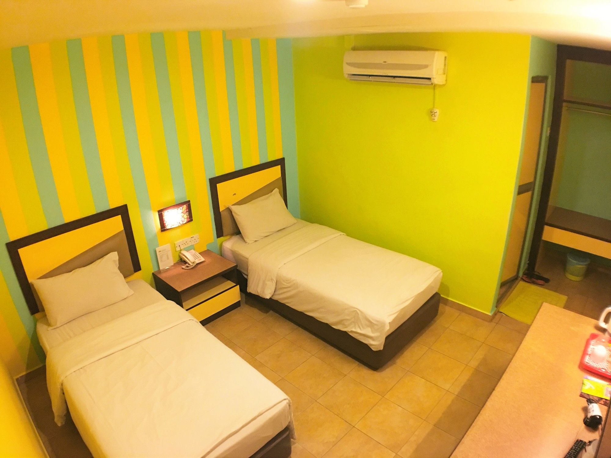 Фото Hotel Weilia