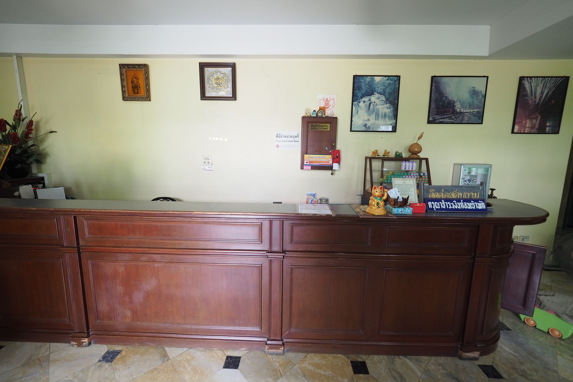 Фото Luxury Hotel