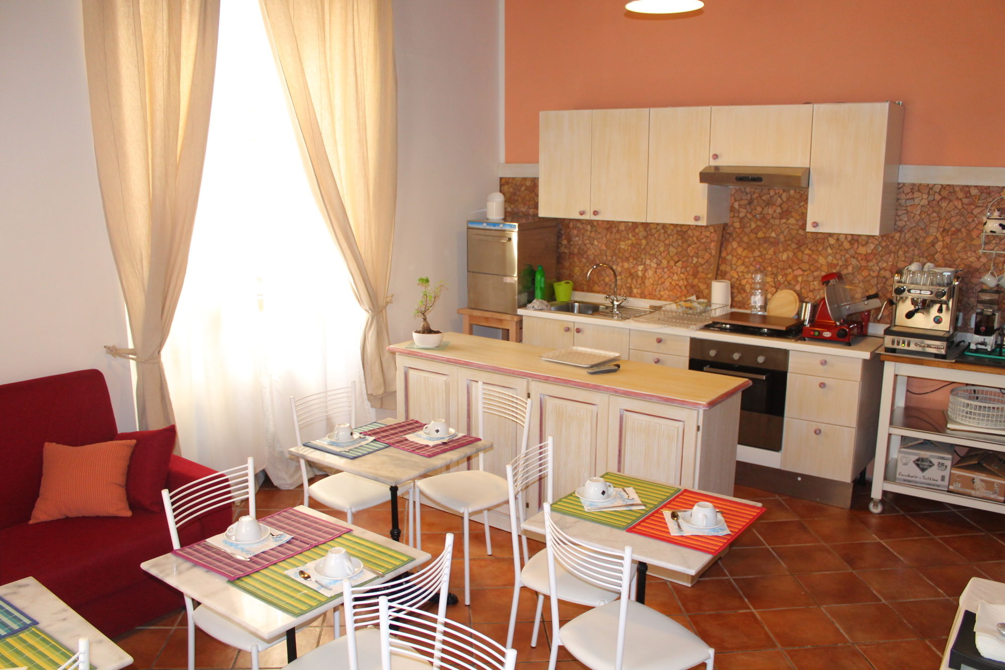 Фото Cicerone Guest House