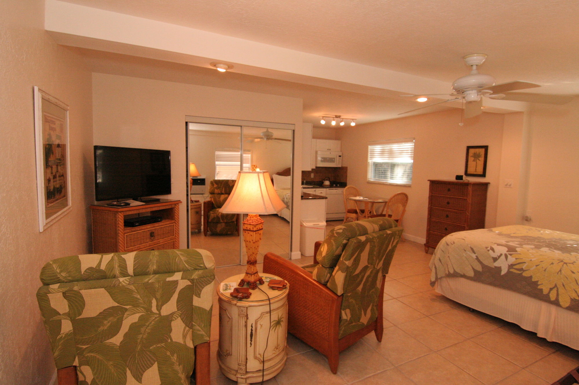 Фото Venice Beach Villas