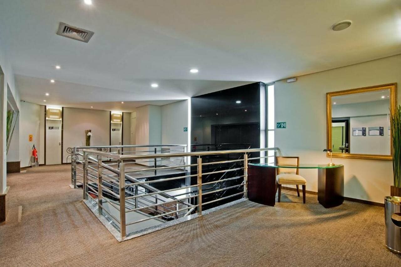 Фото Slaviero Hotel Curitiba Centro