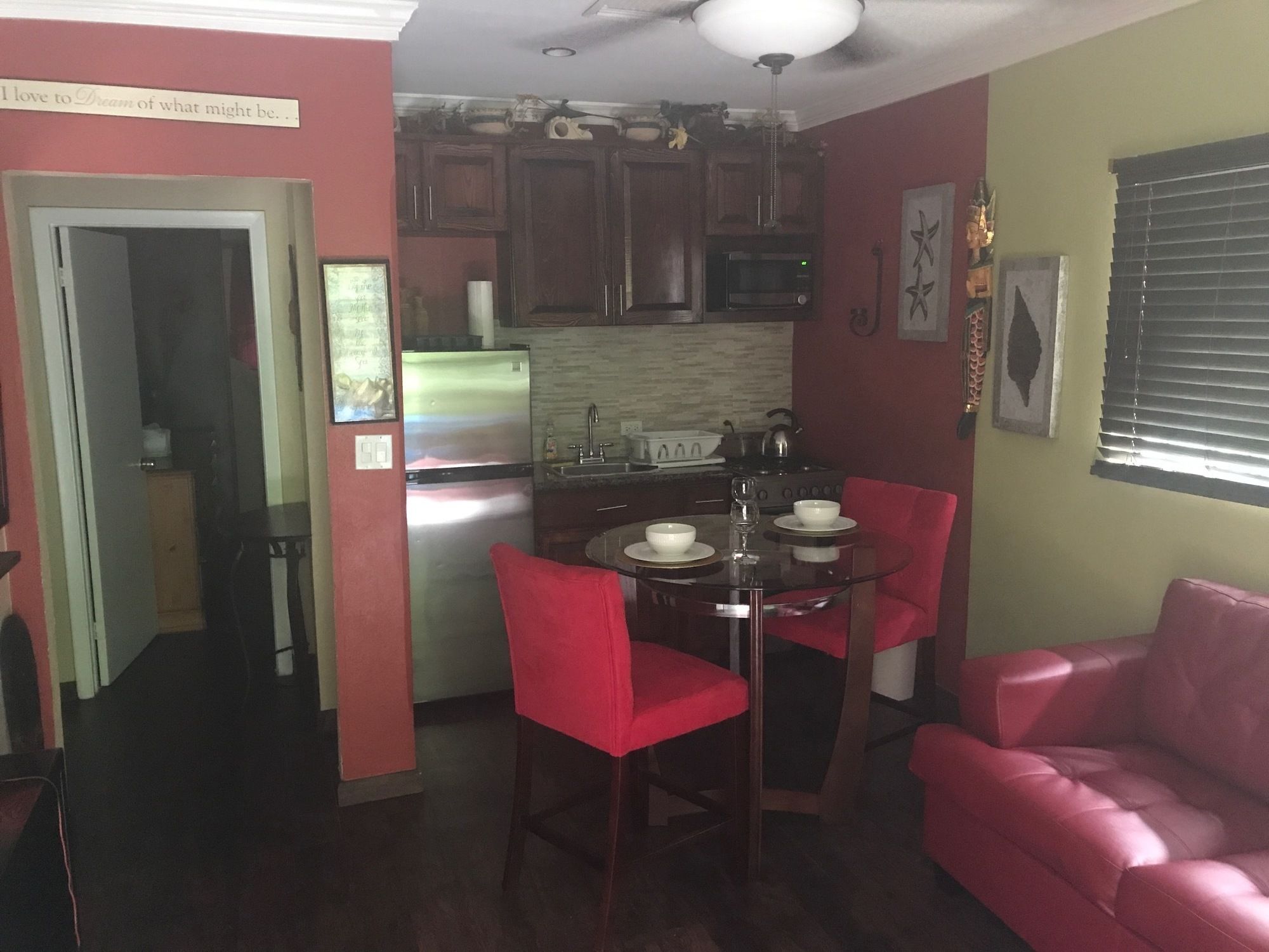 Фото Brownstone Sea Beach