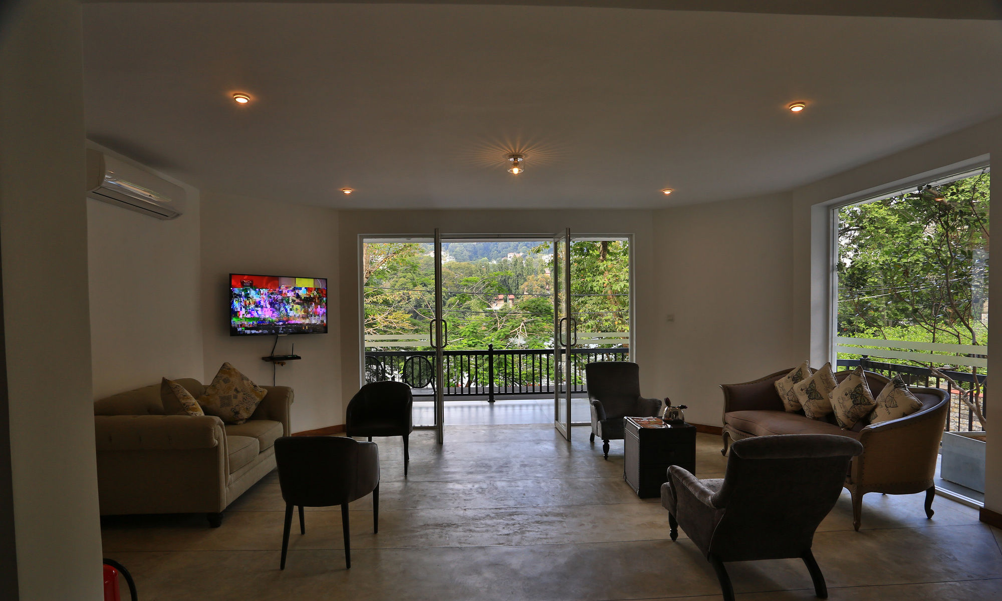 Фото Viyana Boutique Hotel