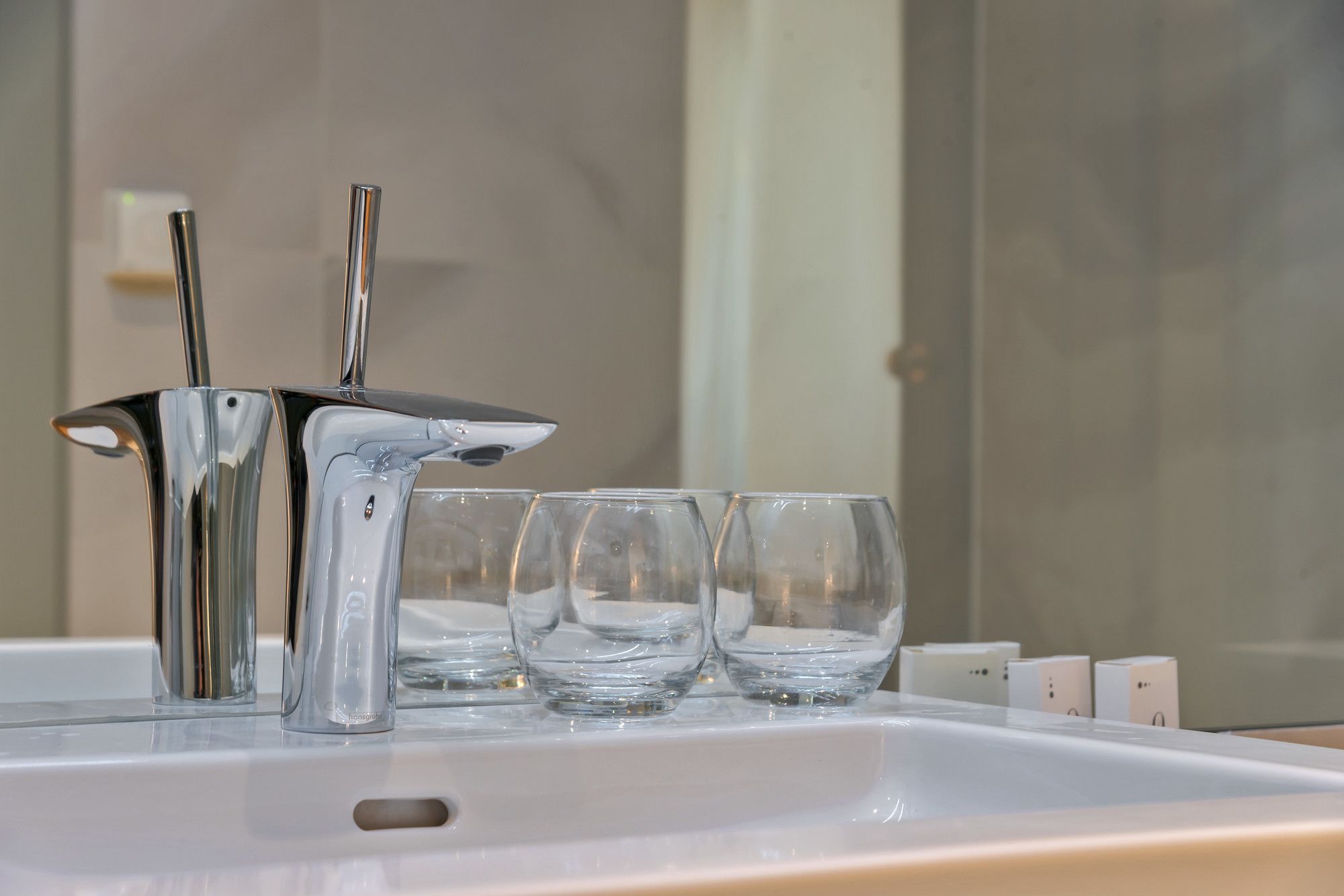 Фото Heritage Hotel 19