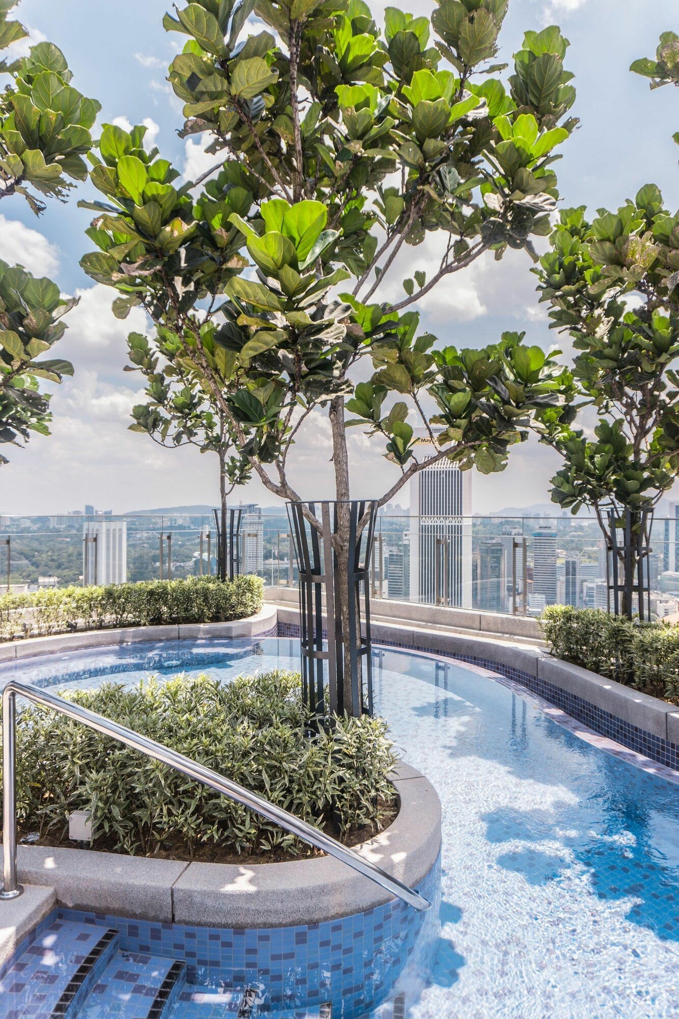 Фото Robertson Premier Suites by Subhome