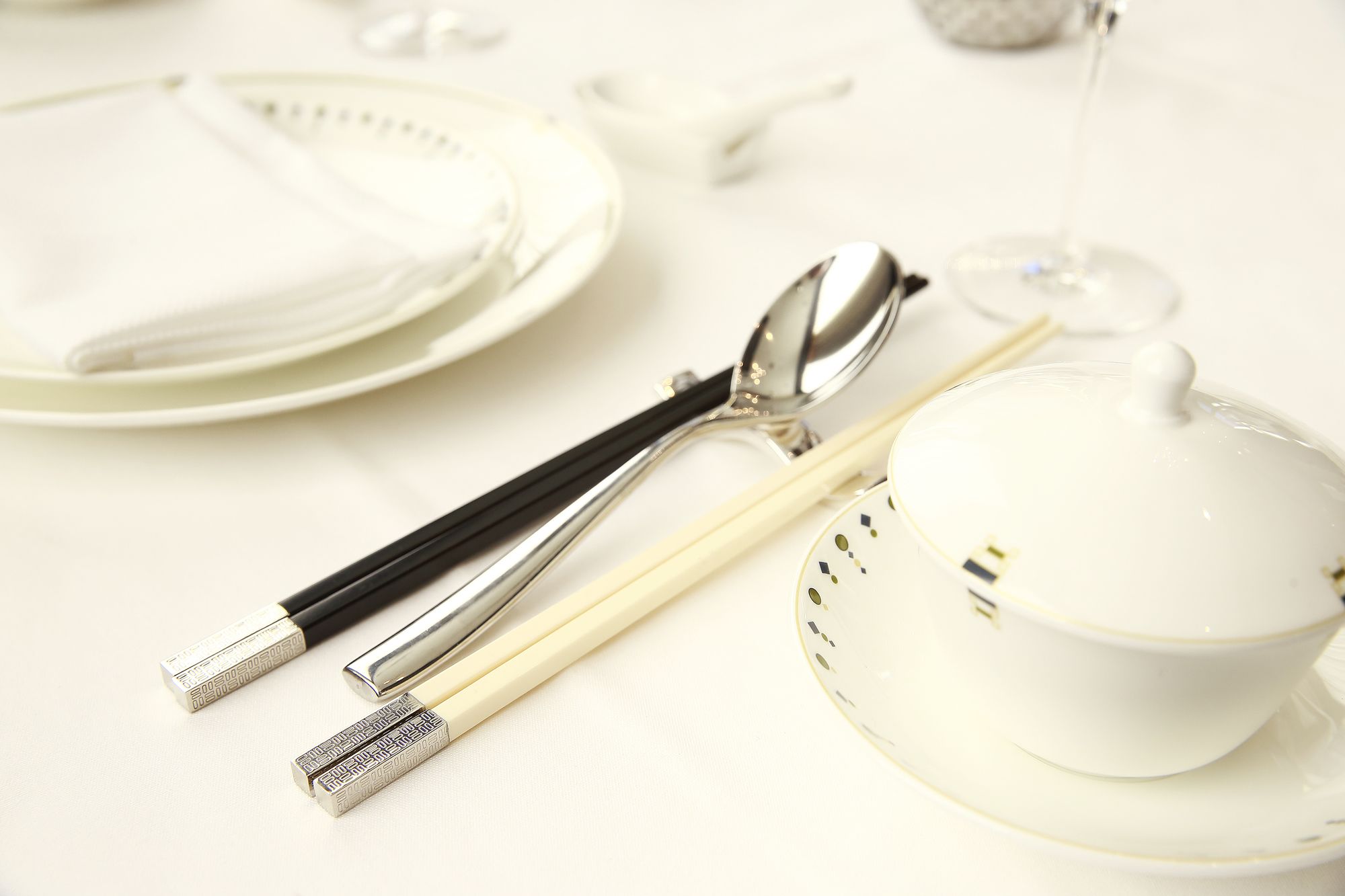 Фото The Douglas Autograph Collection