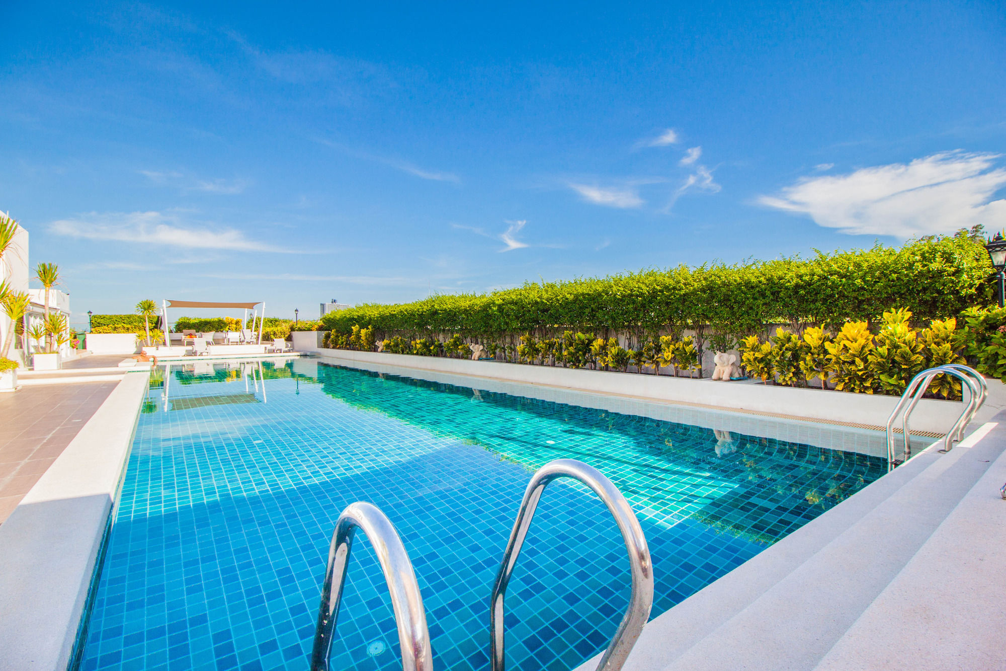 Фото Hyde Park Residence by Pattaya Sunny Rentals