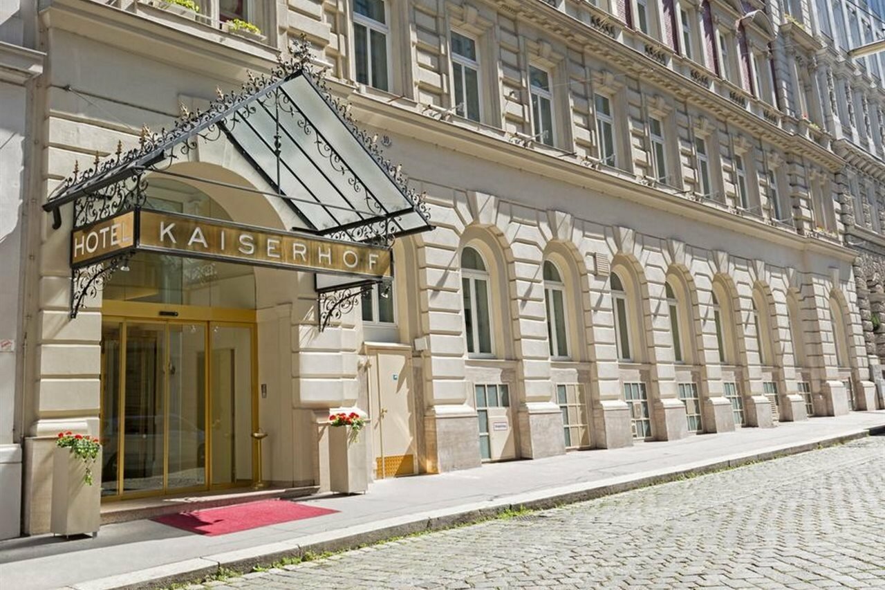 Фото Hotel Kaiserhof Wien