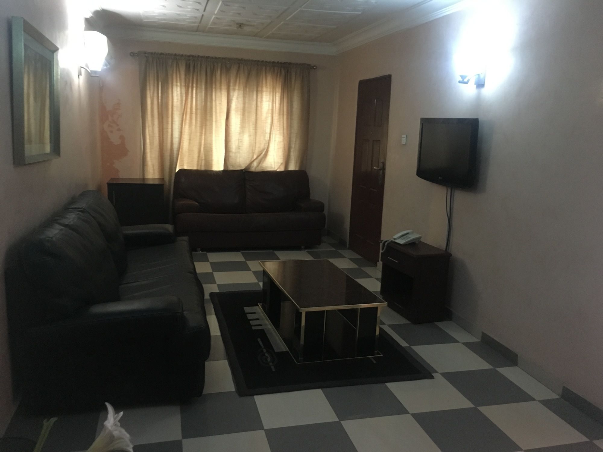 Фото Hymax Grace Hotel and Suites