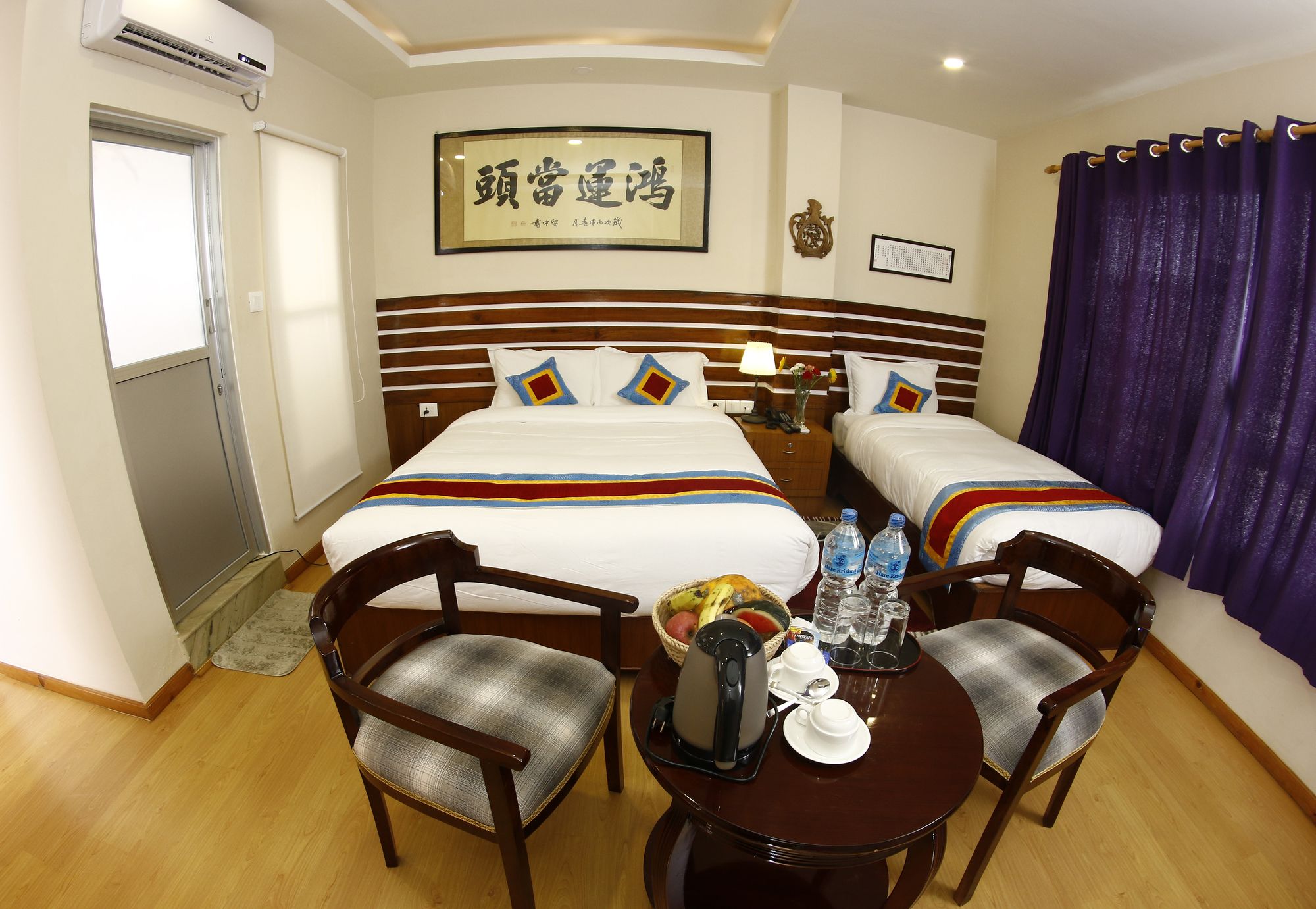 Фото Truly Asia Boutique Hotel