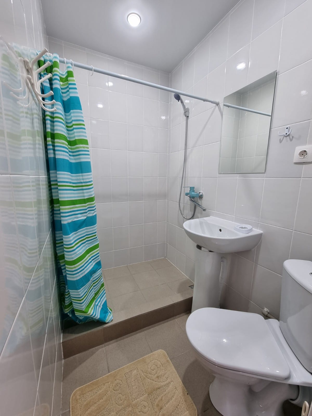 Фото Серафим Град