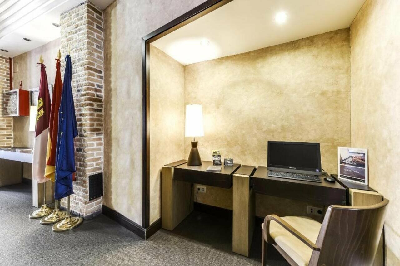 Фото Hotel Sercotel Alfonso VI