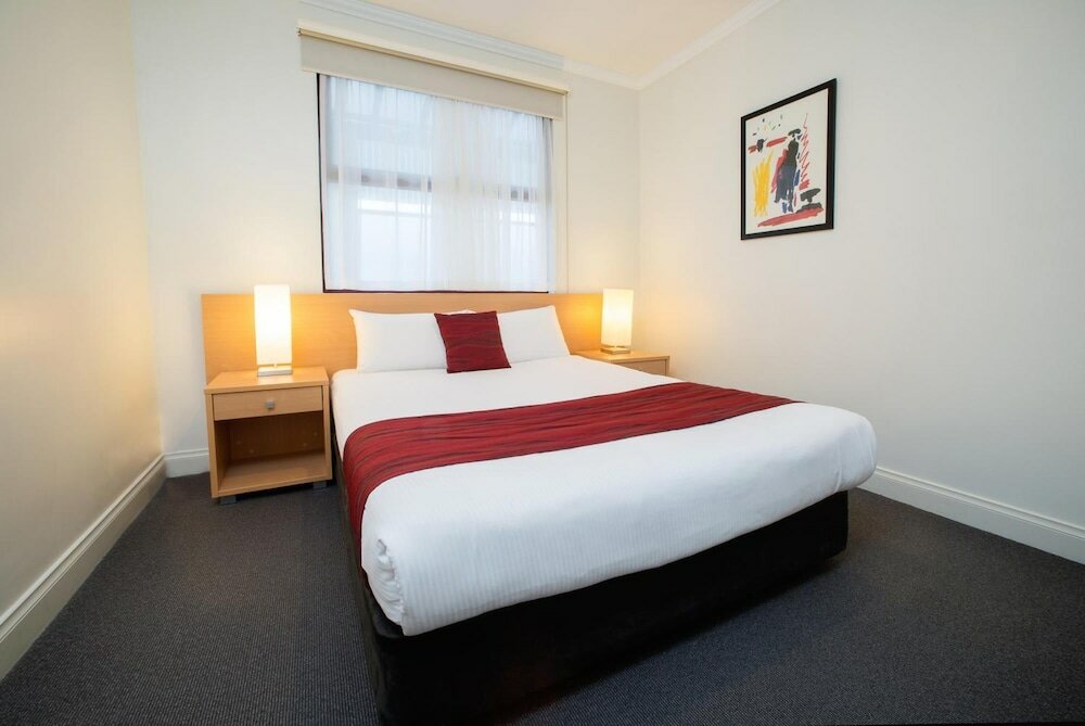 Фото Franklin Central Apartments