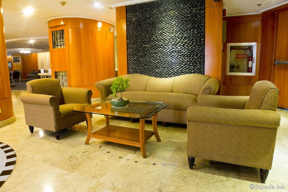 Фото The Pearl Manila Hotel