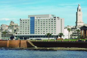 Гостиница Nh Montevideo Columbia