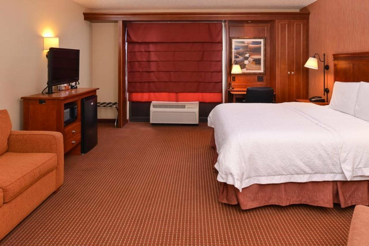 Фото Hampton Inn Albuquerque University Midtown