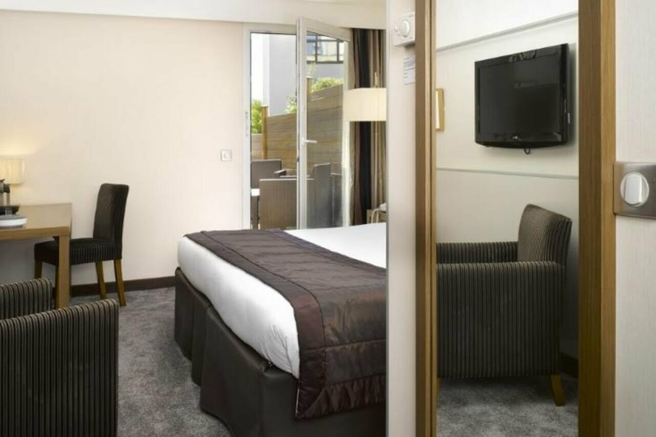 Фото Novotel Bordeaux Centre Gare Saint Jean