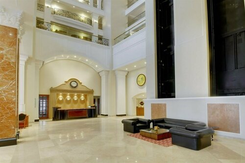 Гостиница Lemon Tree Premier The Atrium, Ahmedabad